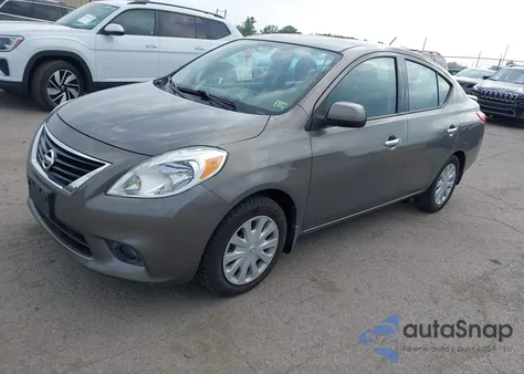 2014 Nissan Versa 1.6 Sv из США, поврежденный, VIN 3N1CN7AP2EL816577